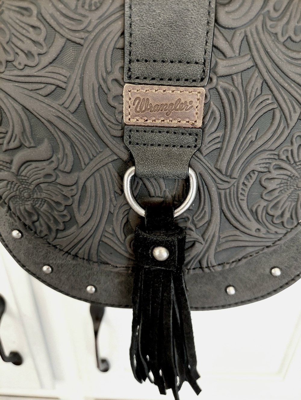 Wrangler Western Embossed Saddle Crossbody Bag - Picture 6 of 13